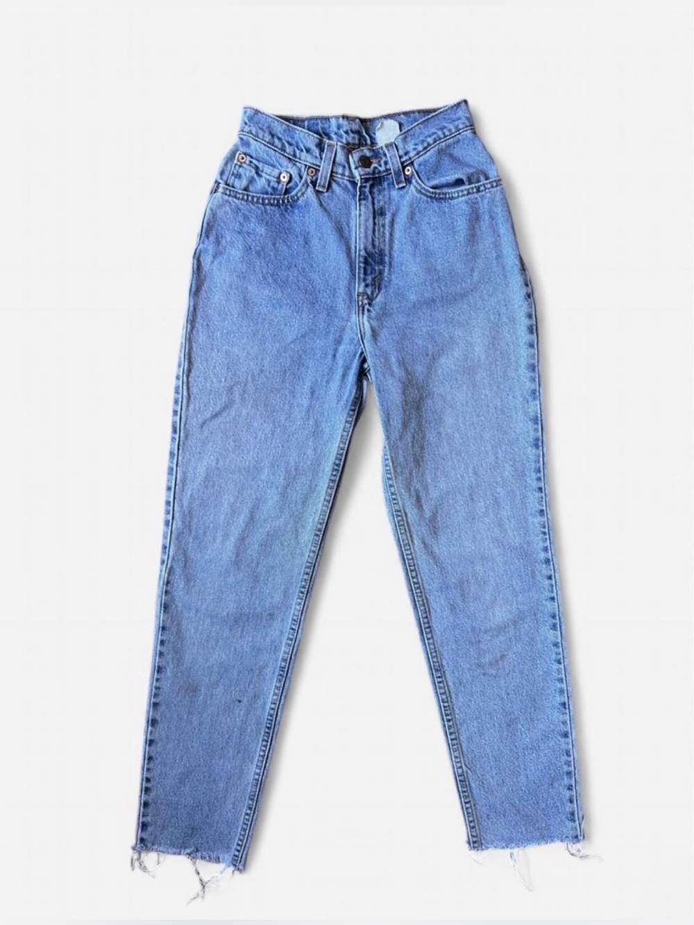 Vintage 90’s Levi's 512 slim fit tapered leg jeans Size 5 med. (xxs) made in USA